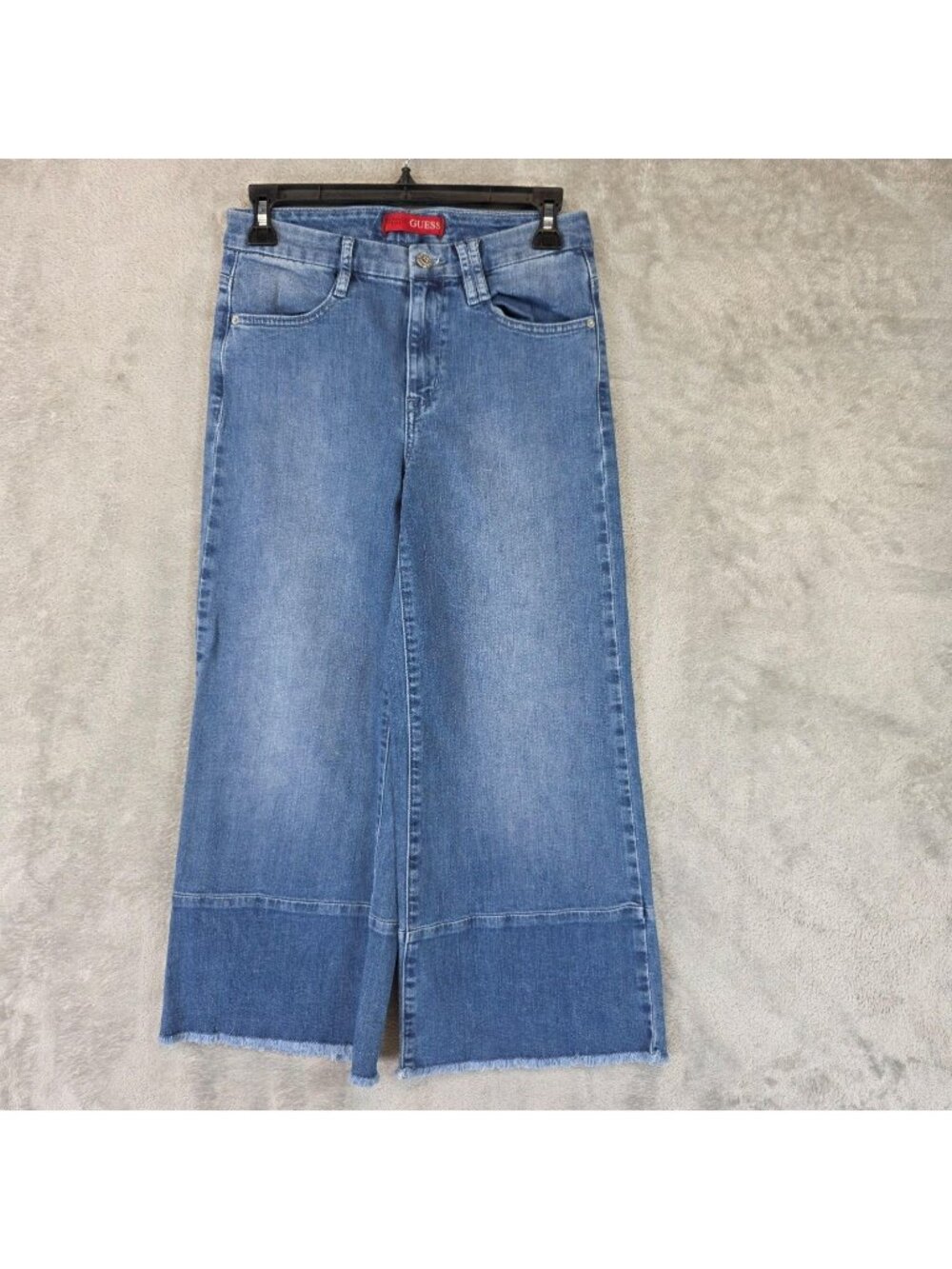 Guess Wide Leg Crop Jeans Womens 26 Blue Wash Mid Rise Stretch Fringe Hem Denim